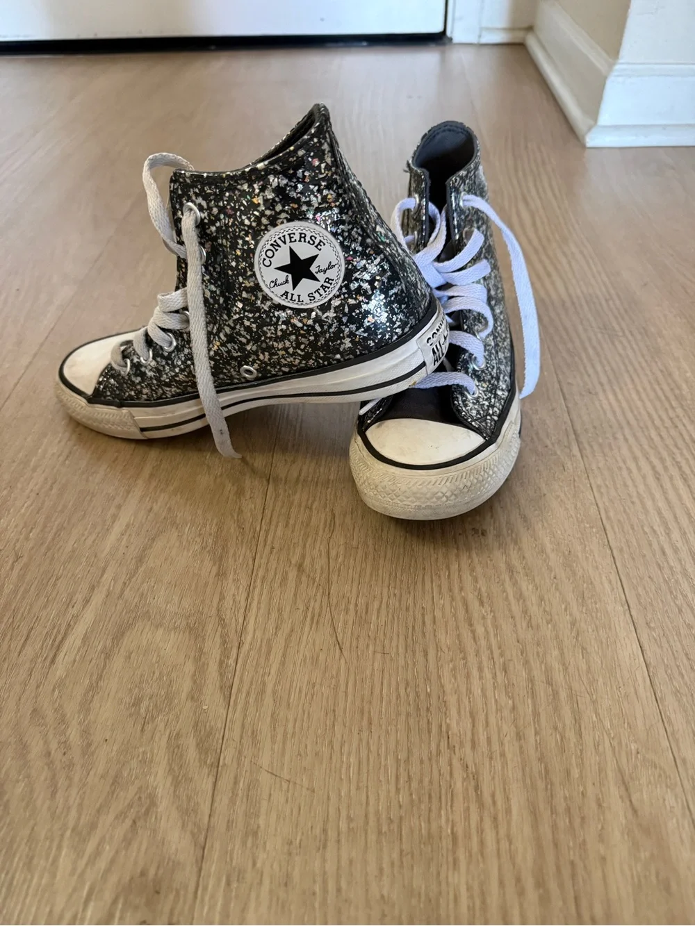 Converse Chuck Taylor All Star Hi Top Glitter Black Silver Sneakers Kids 3.5